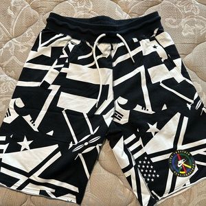 Men’s Nike “Live Together Play Together” Shorts Size Small